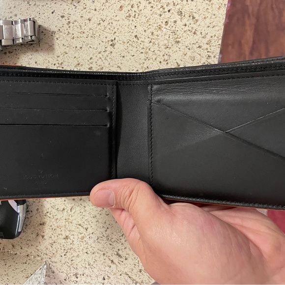 2 year old LV Wallet. Over 2k new. $350 obo. - Picture 2 of 4